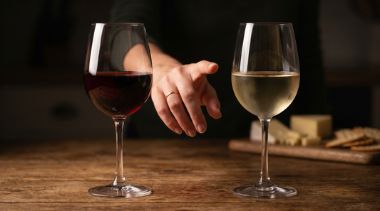 Rotwein oder Weißwein: Was staut mehr?